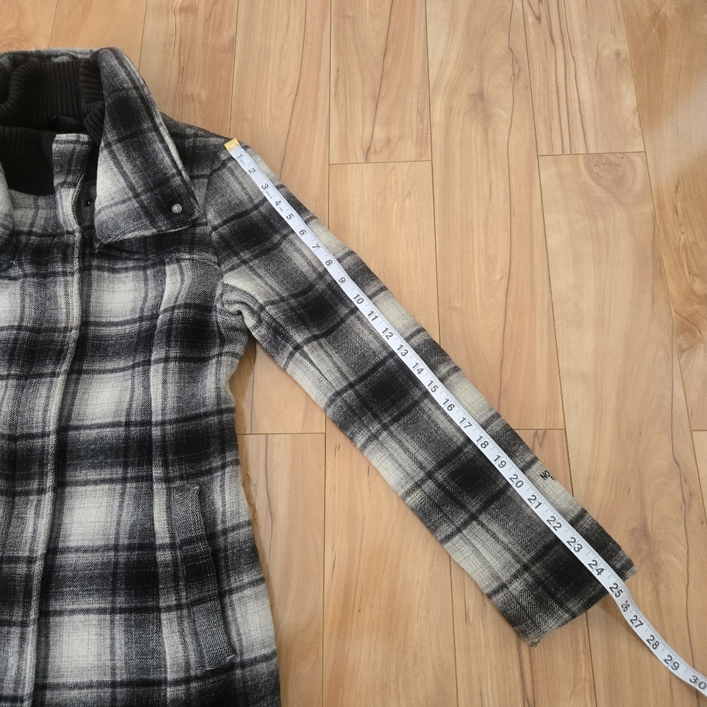 The North Face Plaid Zip Up Wool Coat Size Medium - Picture 10 of 14